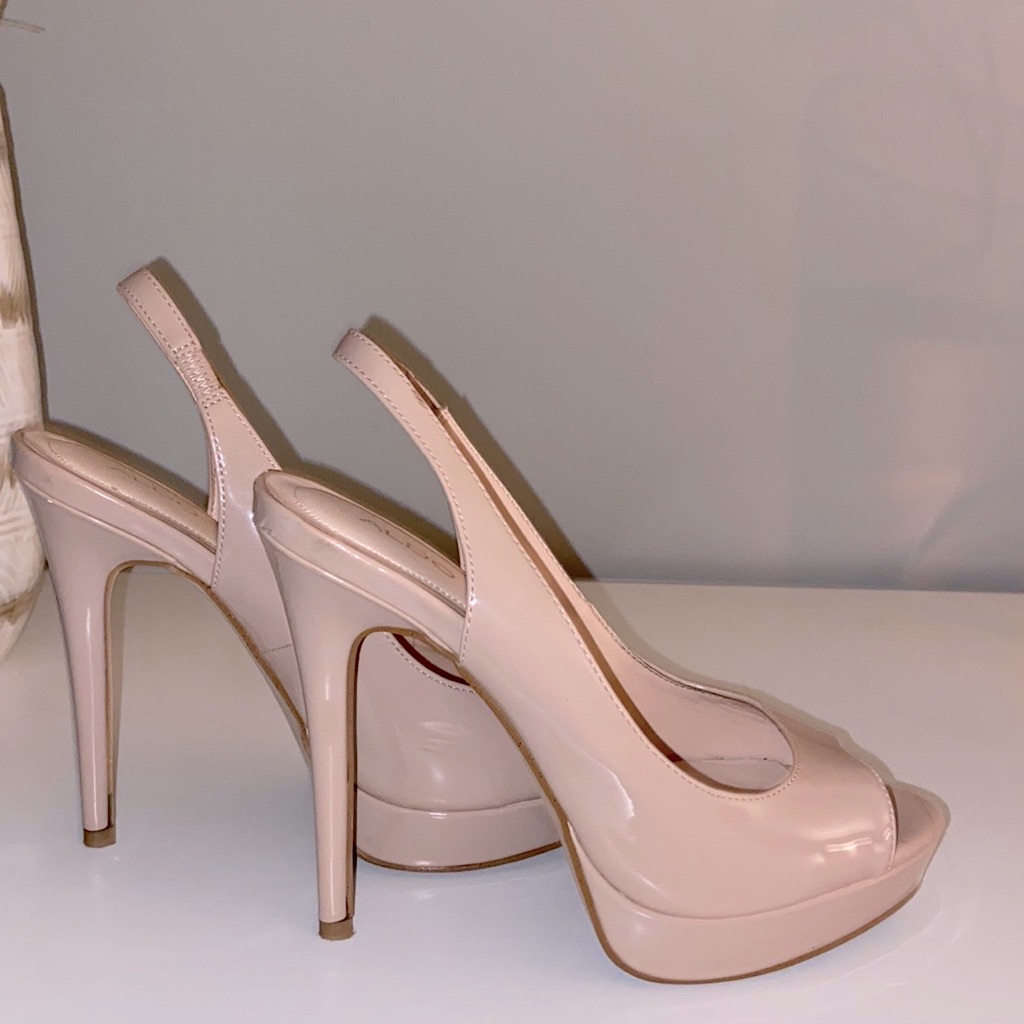 Heel.